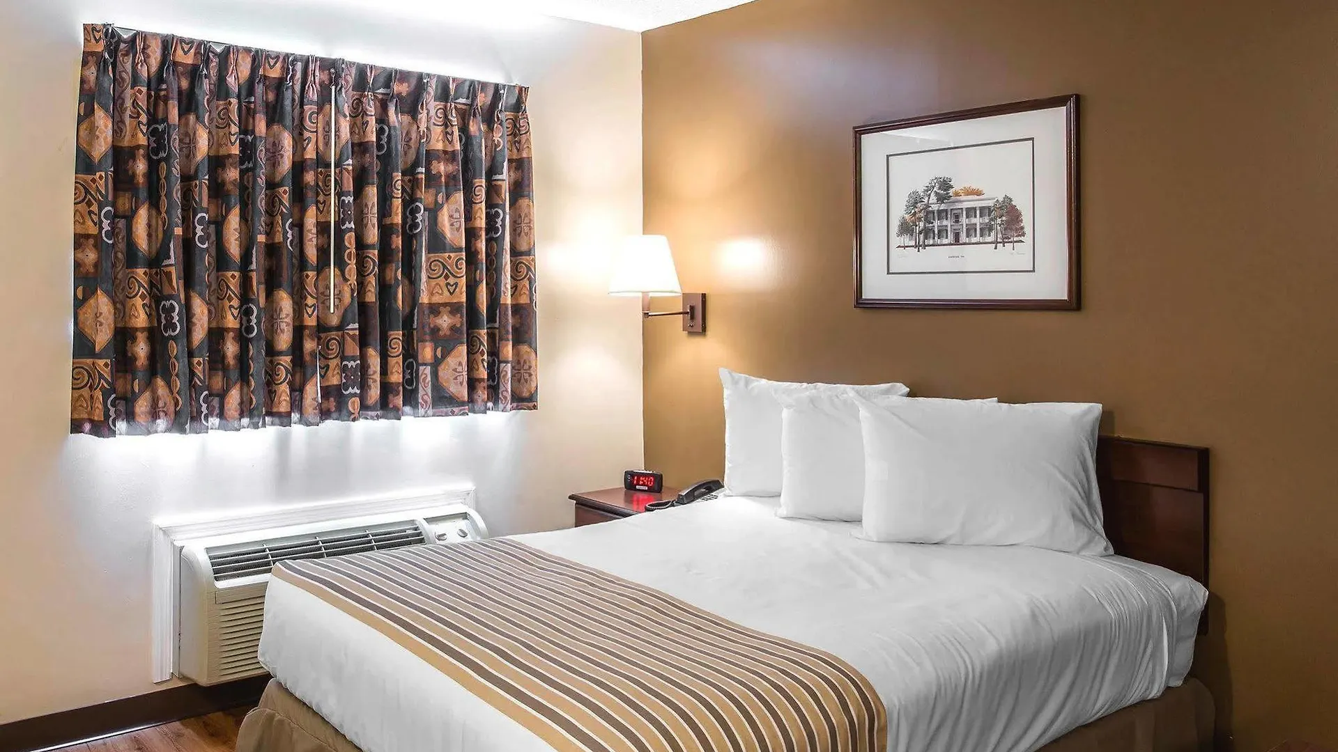 Suburban Extended Stay Hotel Hermitage Nashville 2*,