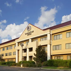 Doubletree By Hilton Airport Hotel
